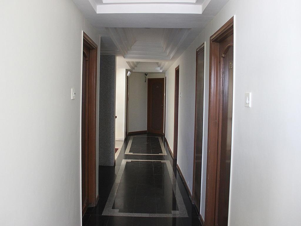 Hotel Rv Regency Amritsar Exteriör bild