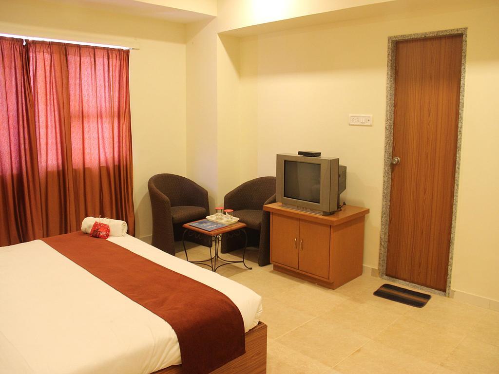 Hotel Rv Regency Amritsar Exteriör bild