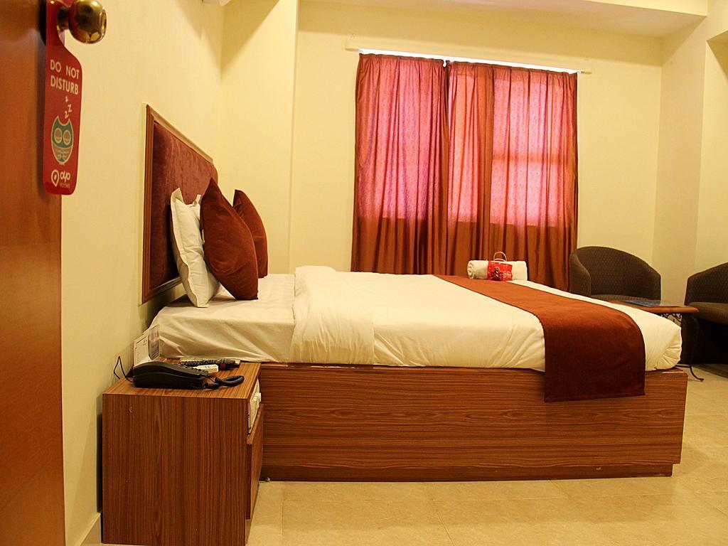 Hotel Rv Regency Amritsar Exteriör bild